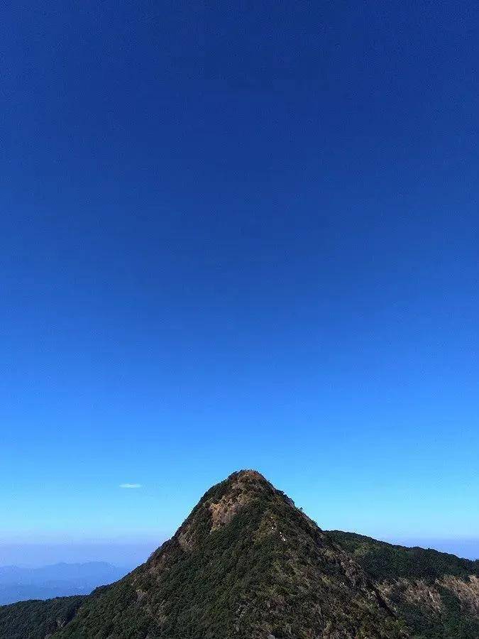 皇冠登一登二登三区别_【从化·鸡枕山】一鸣惊人—登广州第二高峰