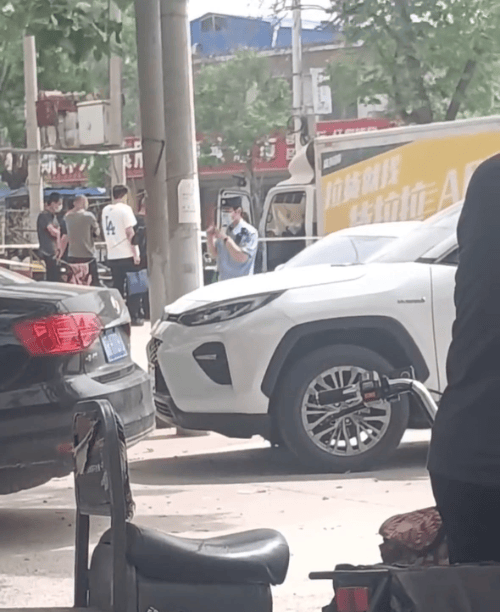 皇冠信用網会员
_山东单县一男子被曝车内死亡皇冠信用網会员
，尸体已经腐烂，警方：确有此事，排除他杀