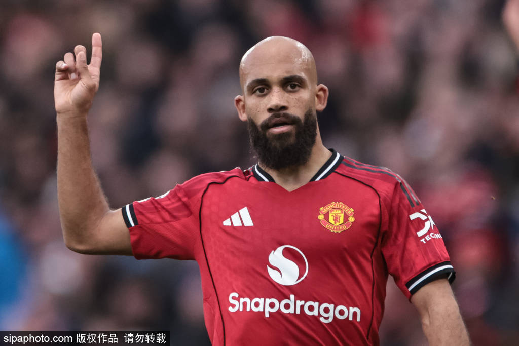 世界杯代理平台官网 _官宣世界杯代理平台官网 ！曼联2月最佳公布：谢什科的崛起与球队的战术调整